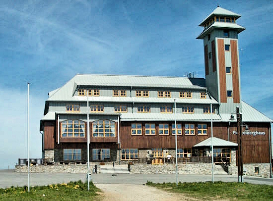 das Fichtelberghaus