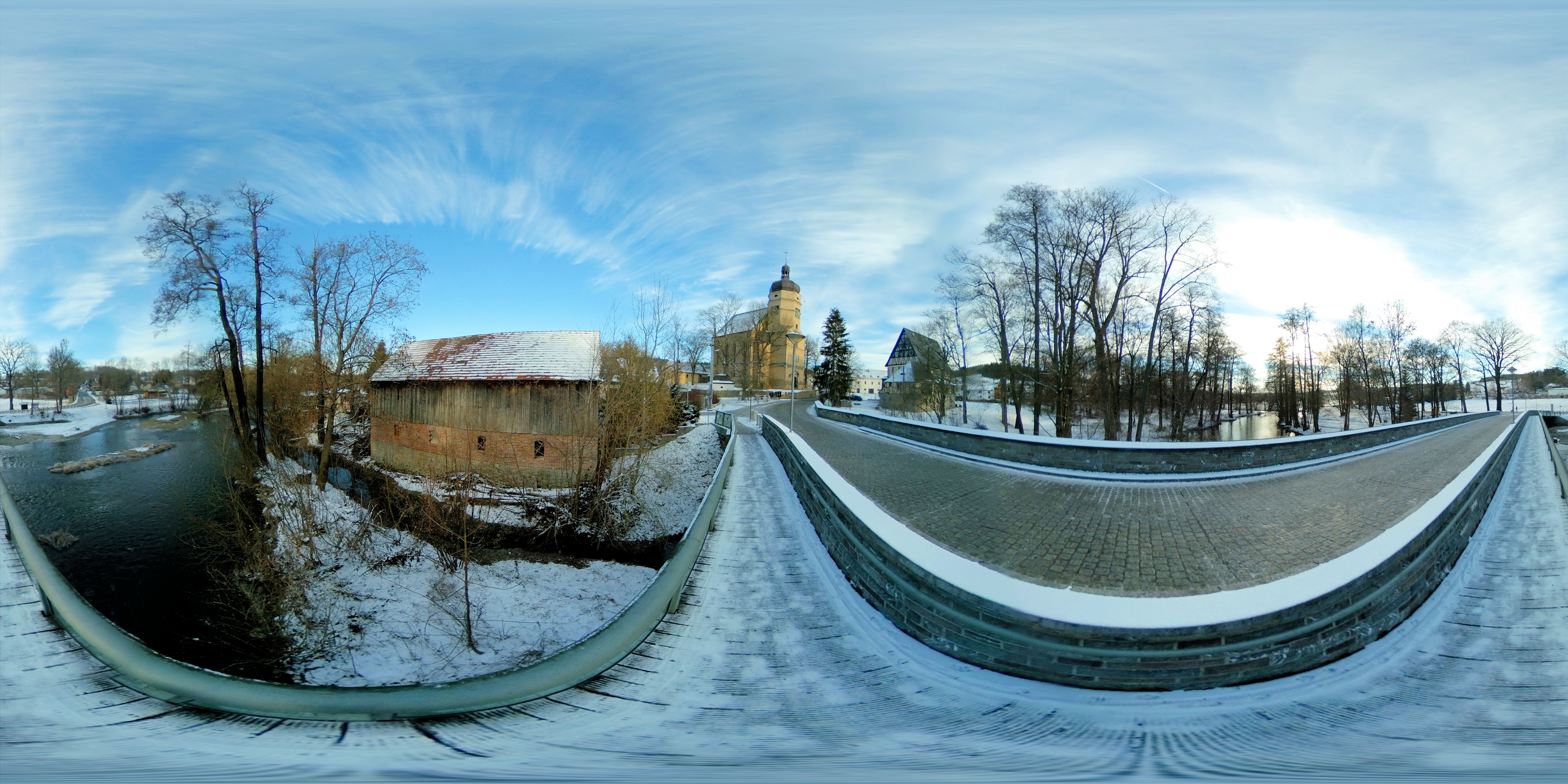 Kürbitz, Salvatorkirche